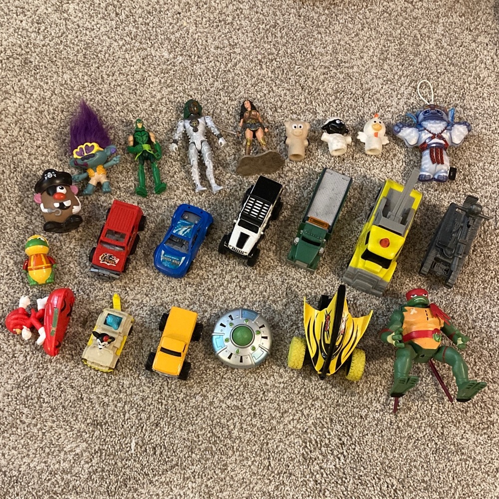 Assorted Kids Toy lot with Vehicles and Figures